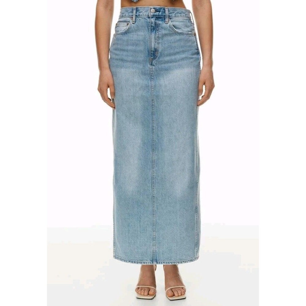 Aritzia Maxi Denim Skirt 28 Denim Forum Light Wash 90s Vintage Style Back Slit